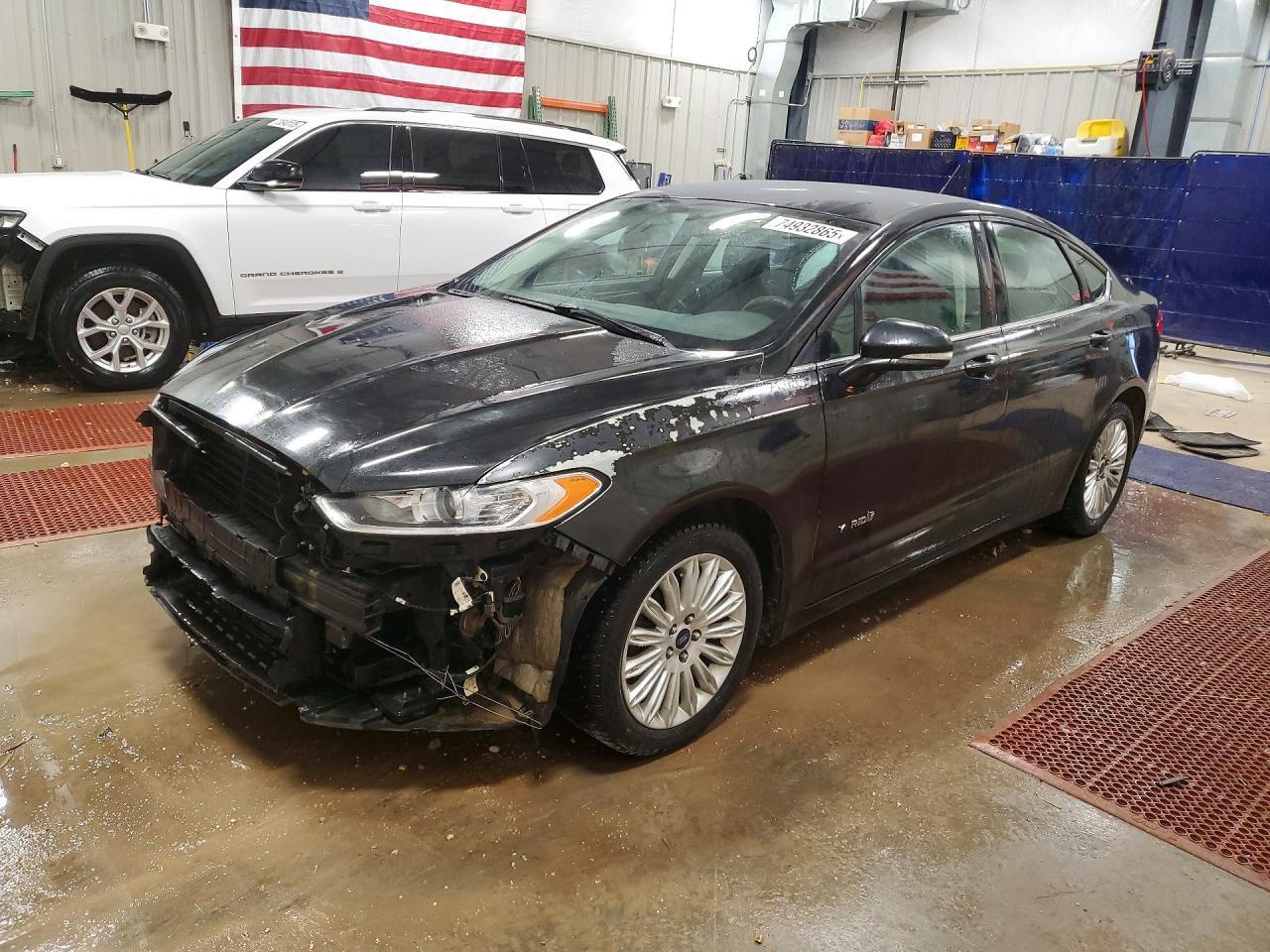 2014 FORD FUSION