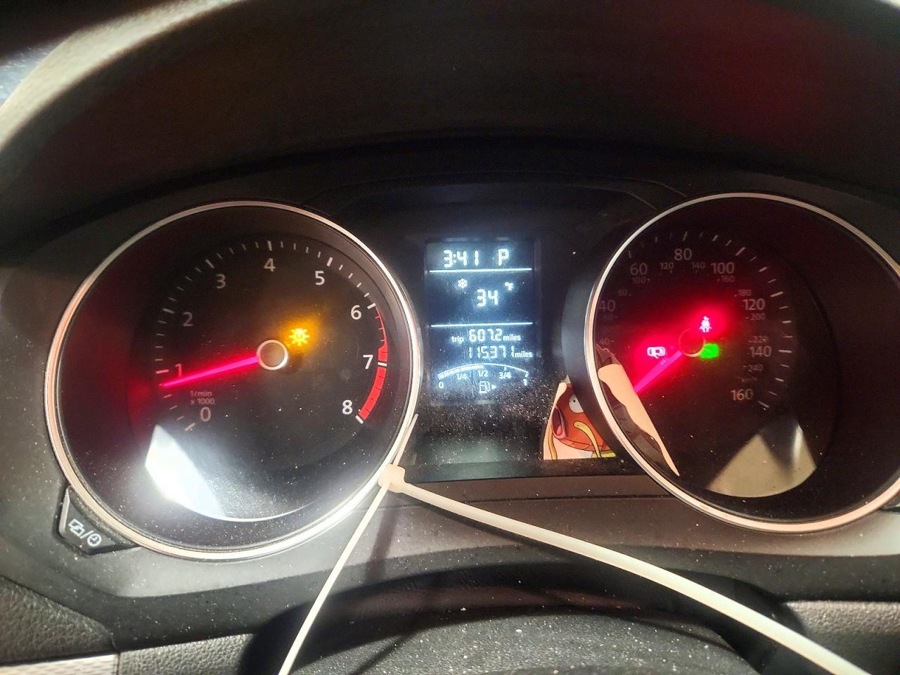 2016 VOLKSWAGEN JETTA