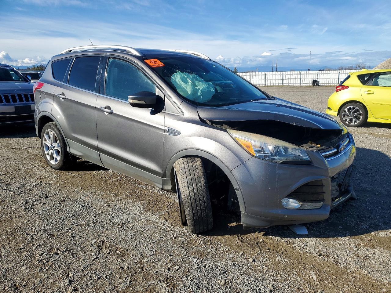2014 FORD ESCAPE