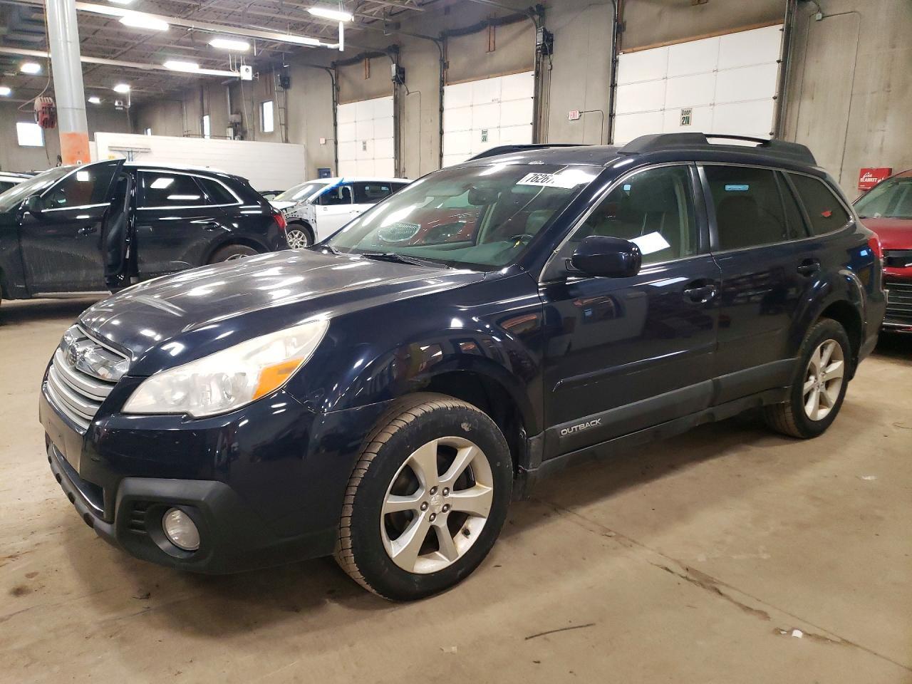 2013 SUBARU Outback