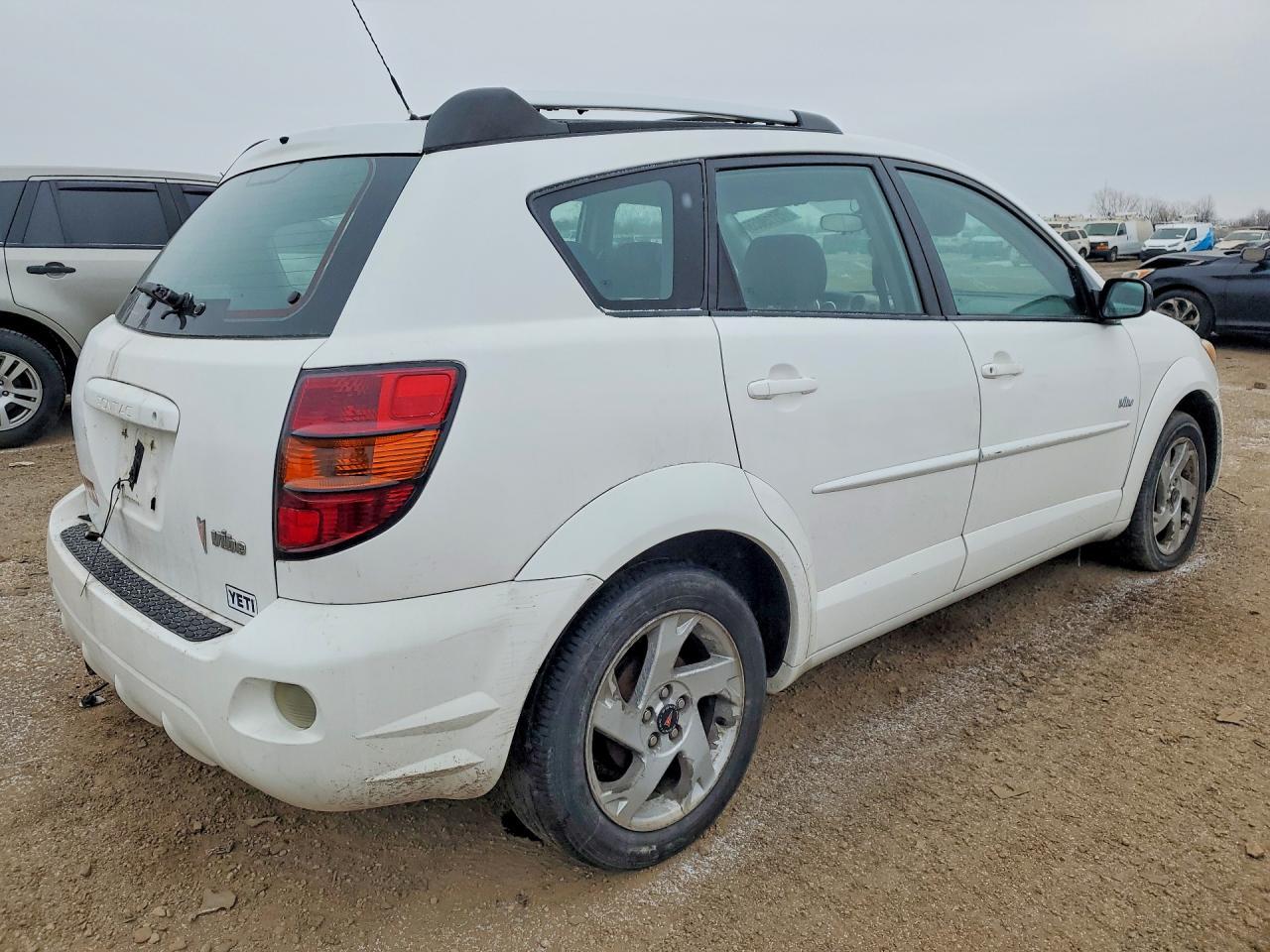 2003 PONTIAC VIBE