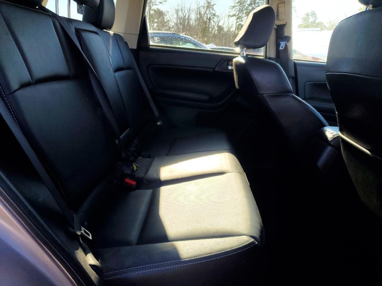 2016 SUBARU FORESTER