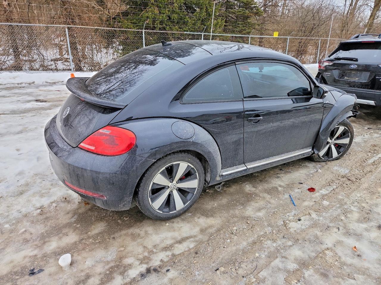 2015 VOLKSWAGEN Beetle