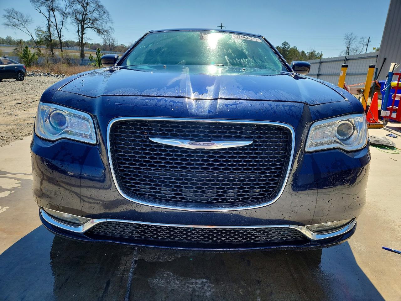 2016 CHRYSLER 300