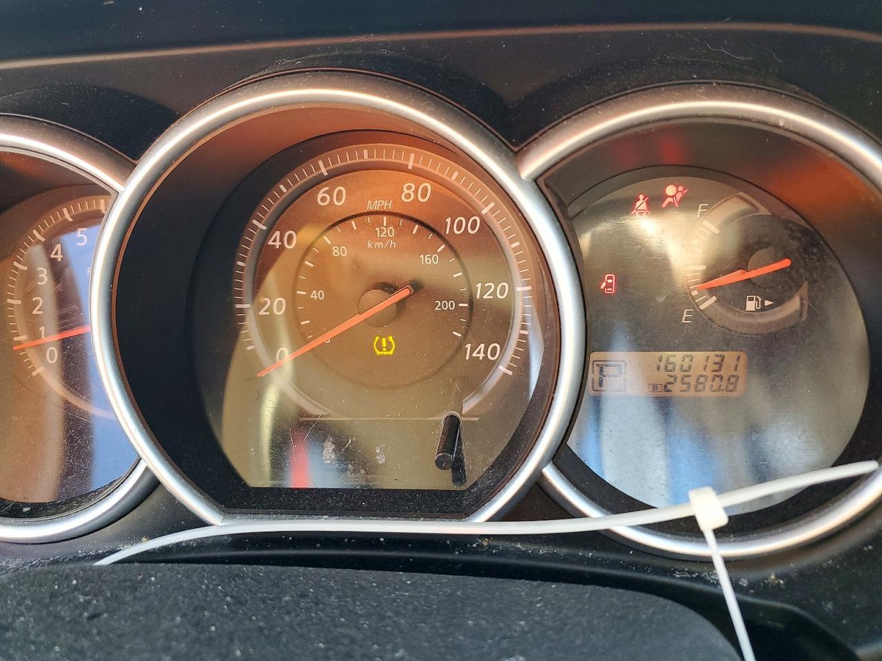 2011 NISSAN VERSA
