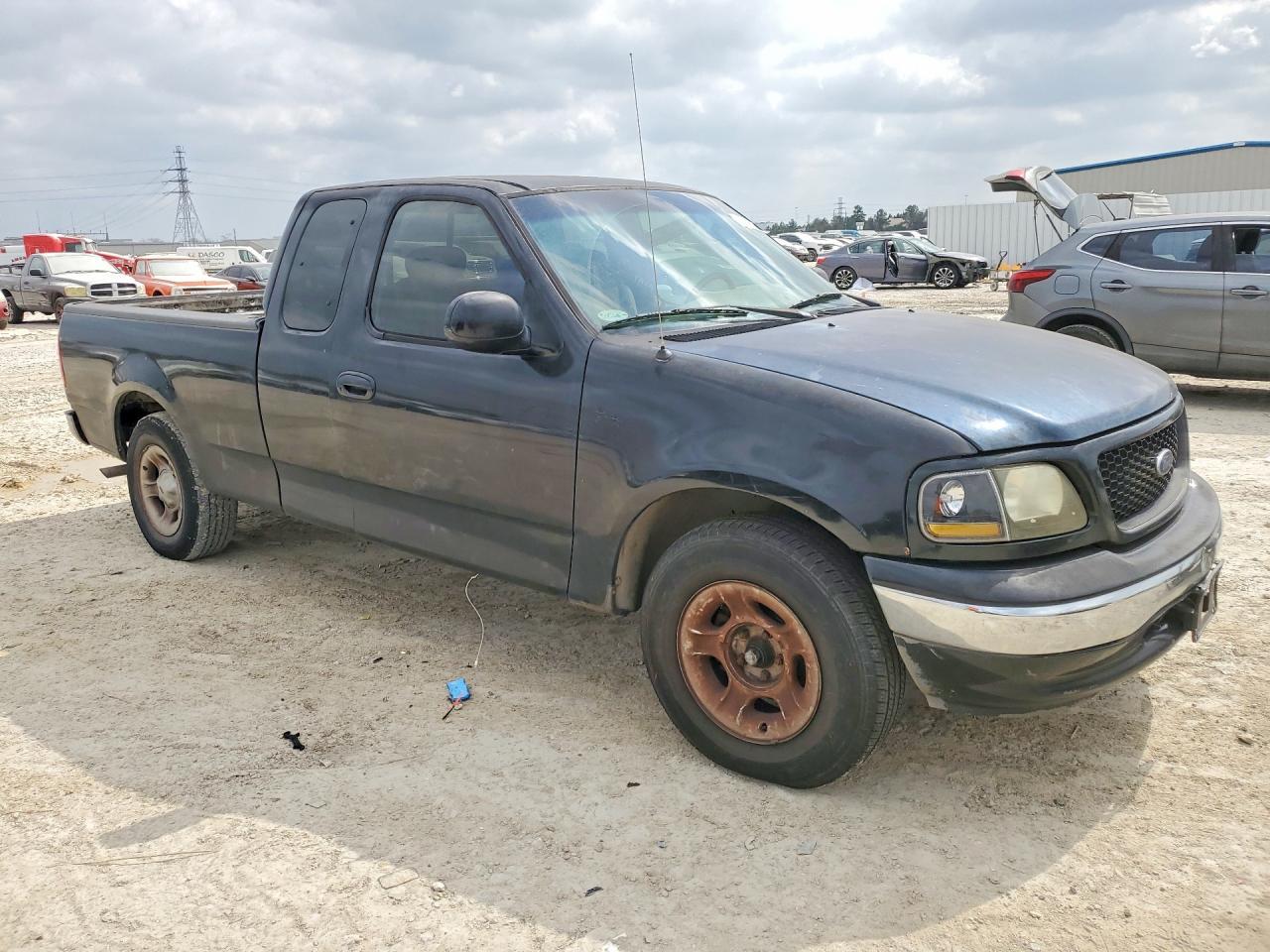 2002 FORD F-150 Lightning