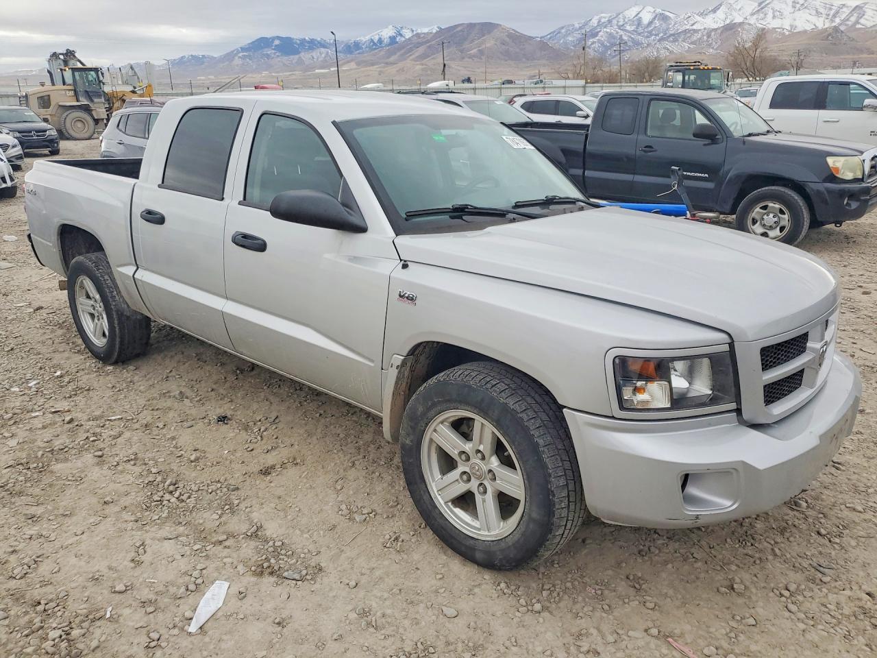 2010 DODGE Dakota