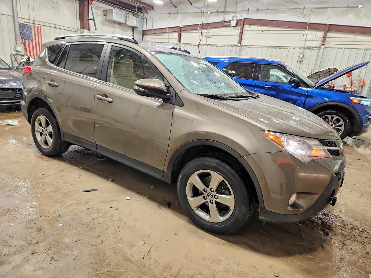 2015 TOYOTA RAV4