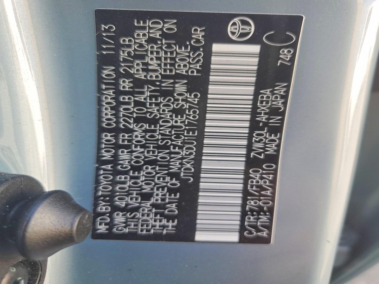 2014 TOYOTA PRIUS