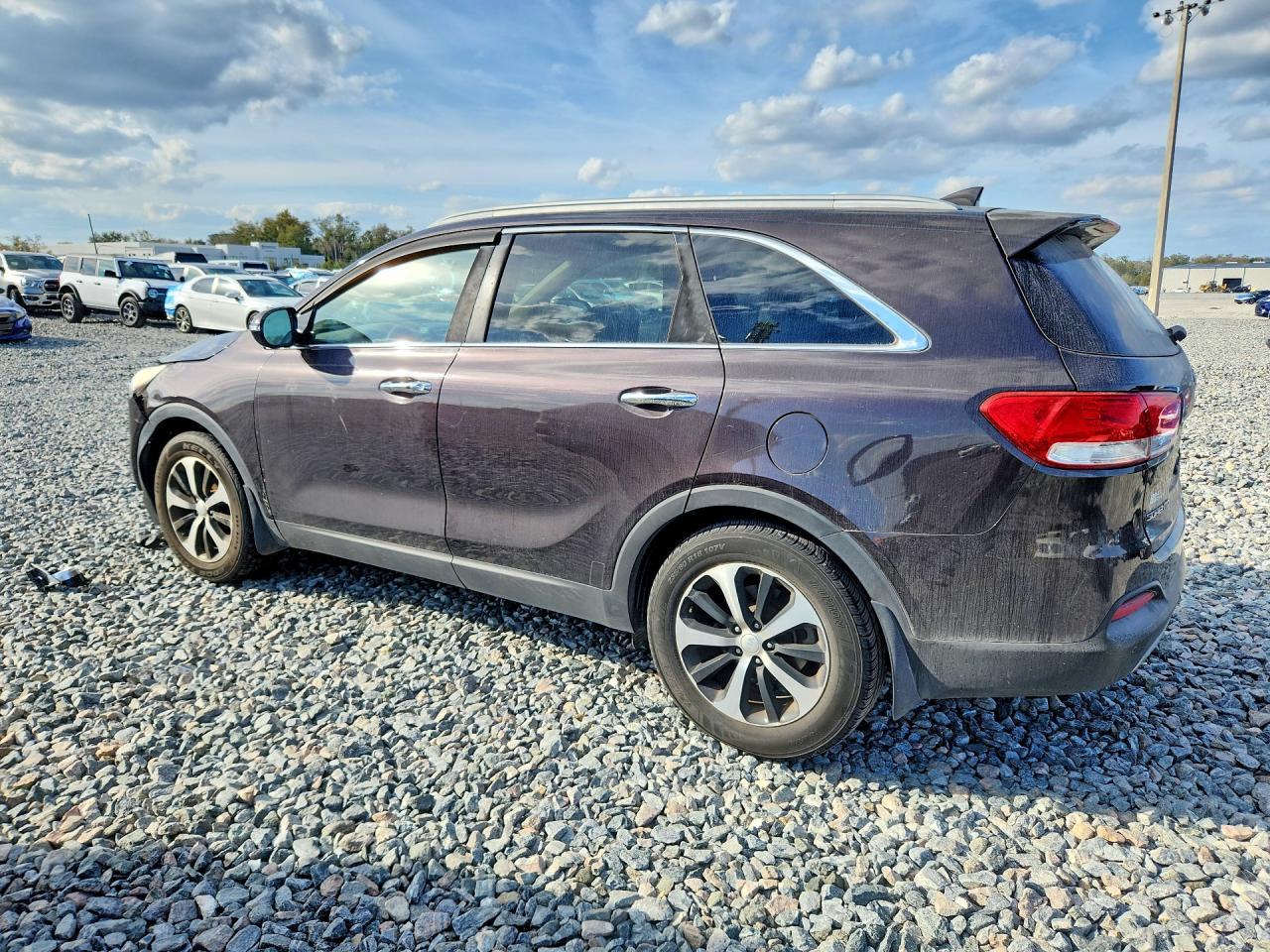 2017 KIA SORENTO