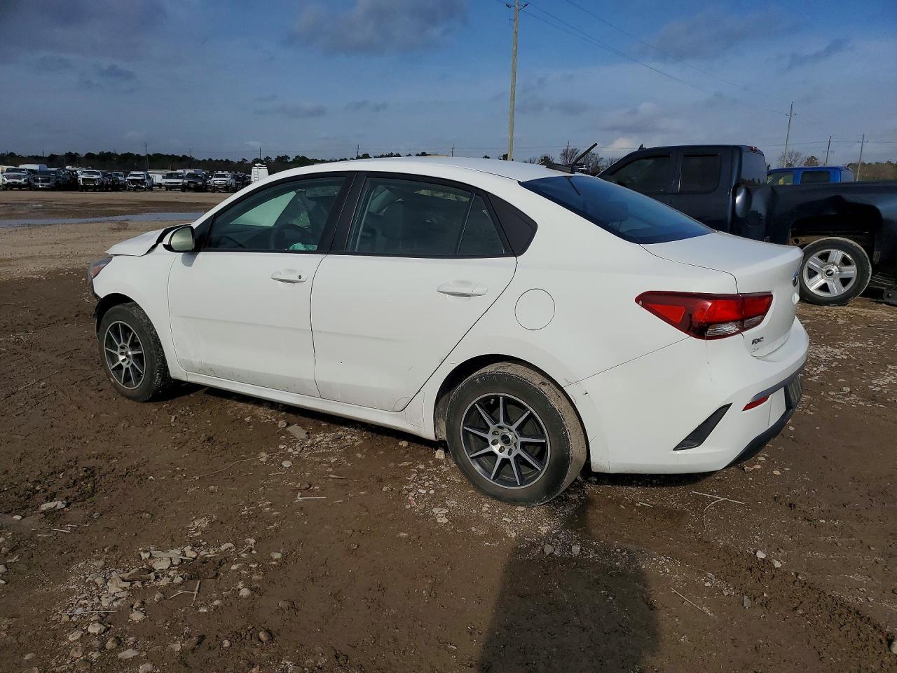 2021 KIA RIO