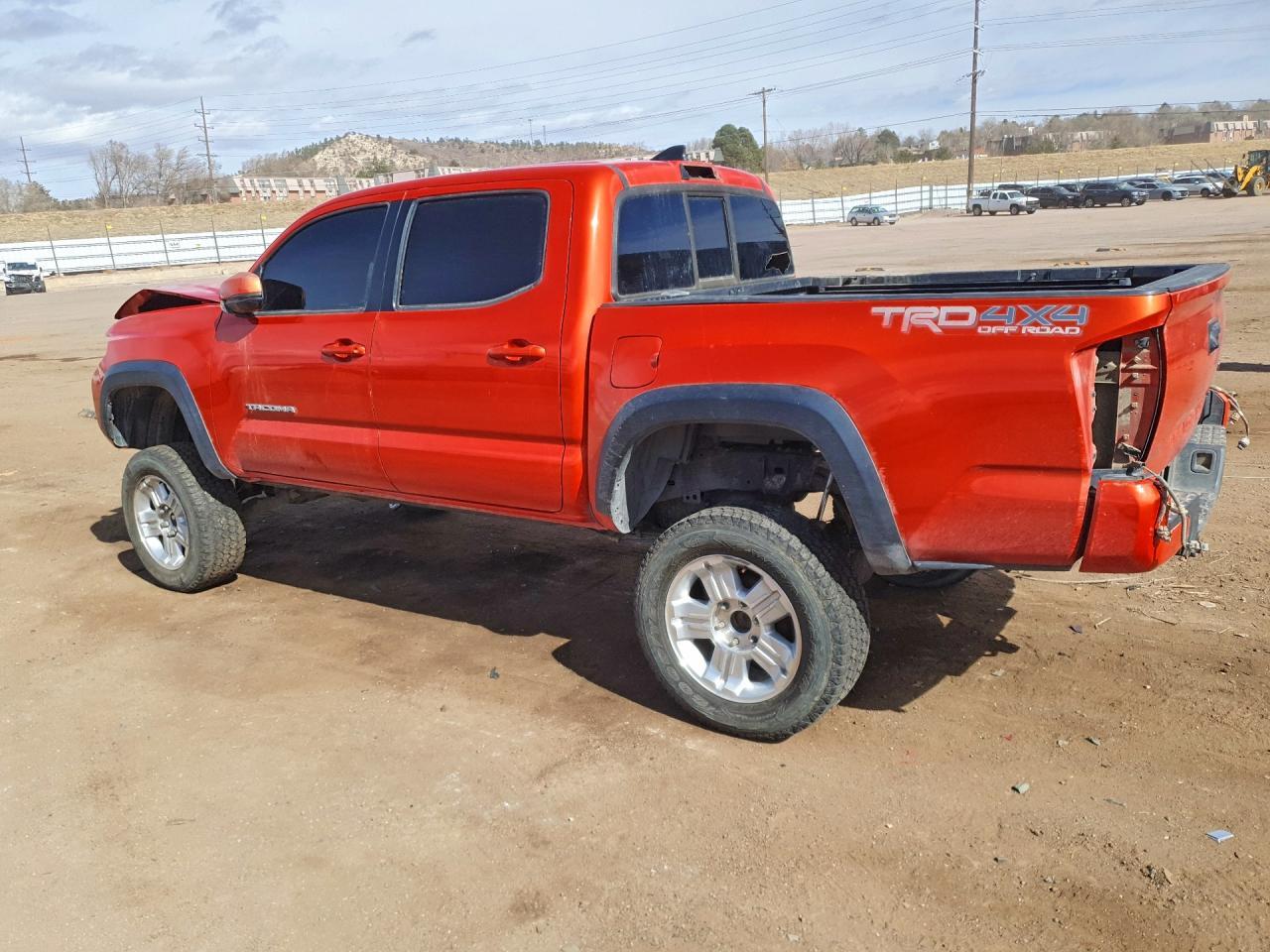 2016 TOYOTA TACOMA