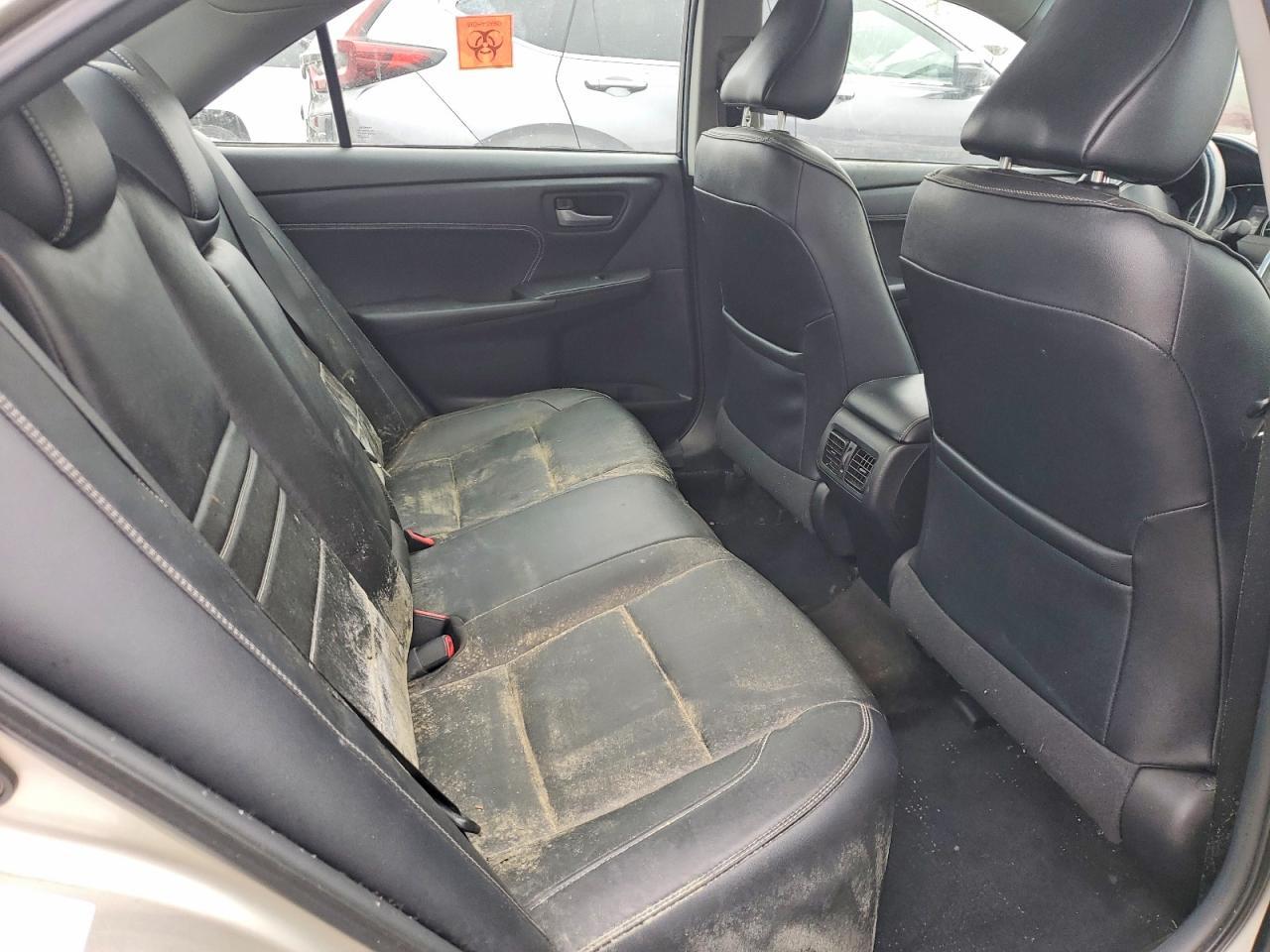 2015 TOYOTA CAMRY