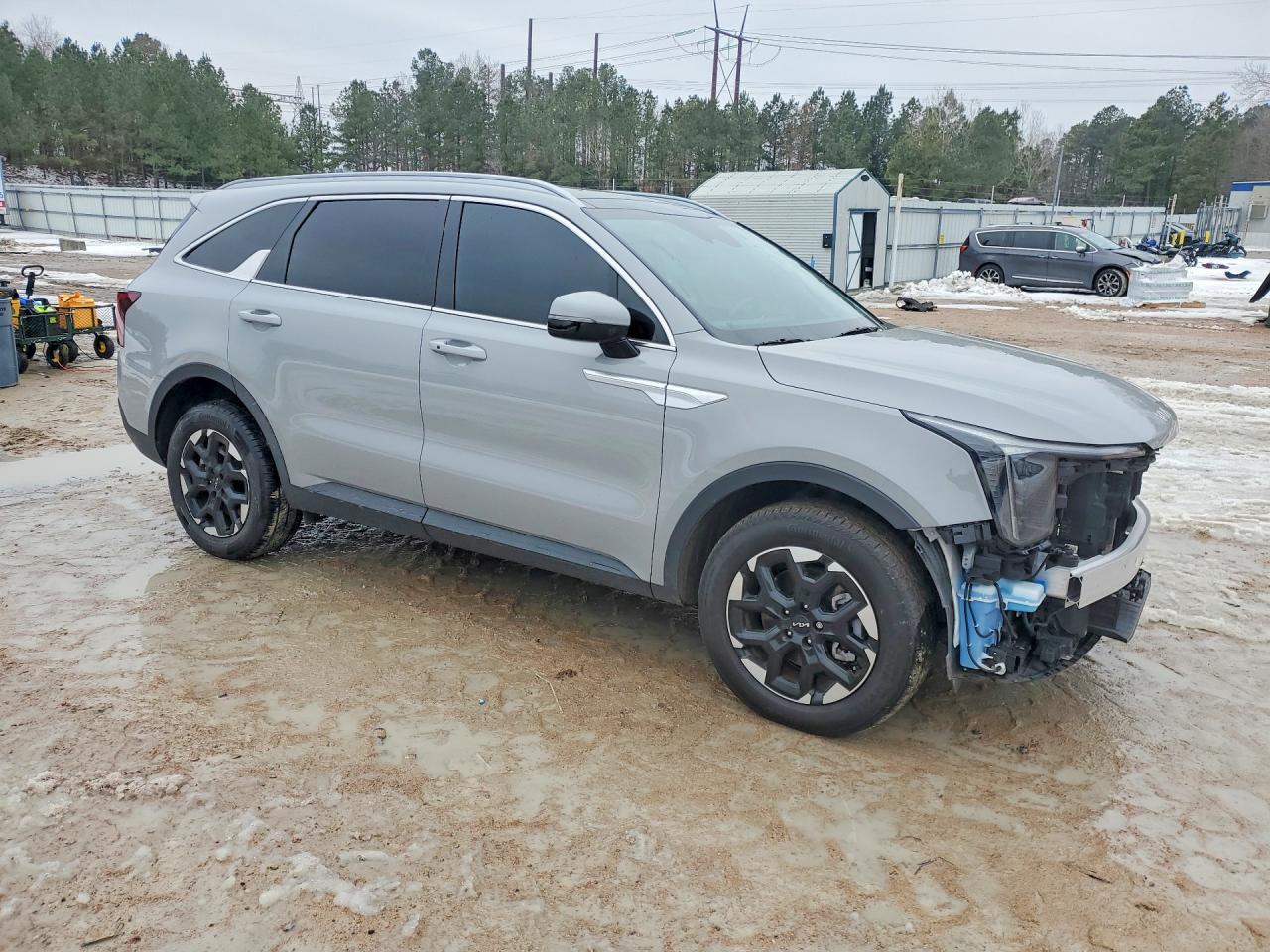 2025 KIA SORENTO