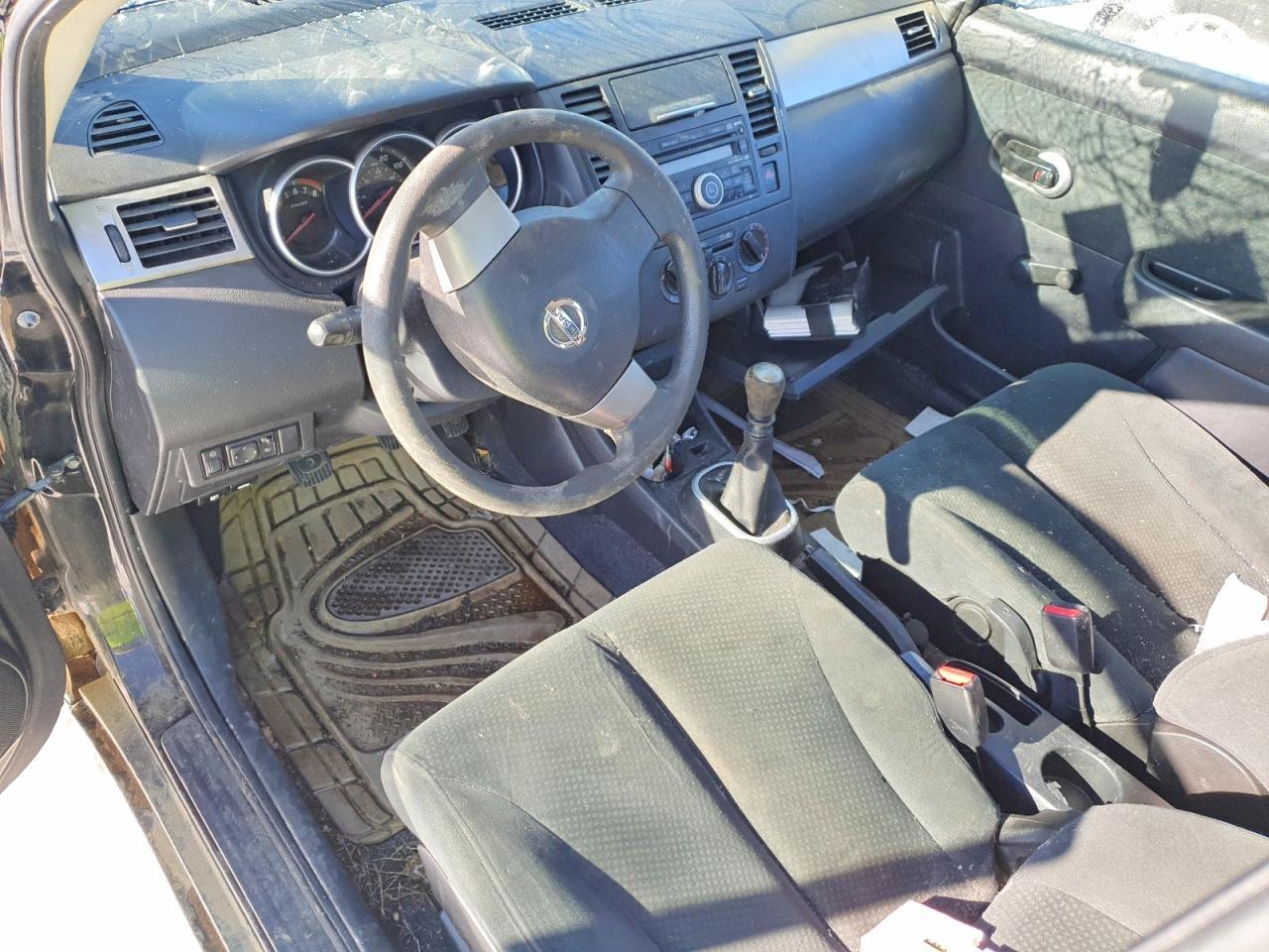 2011 NISSAN VERSA