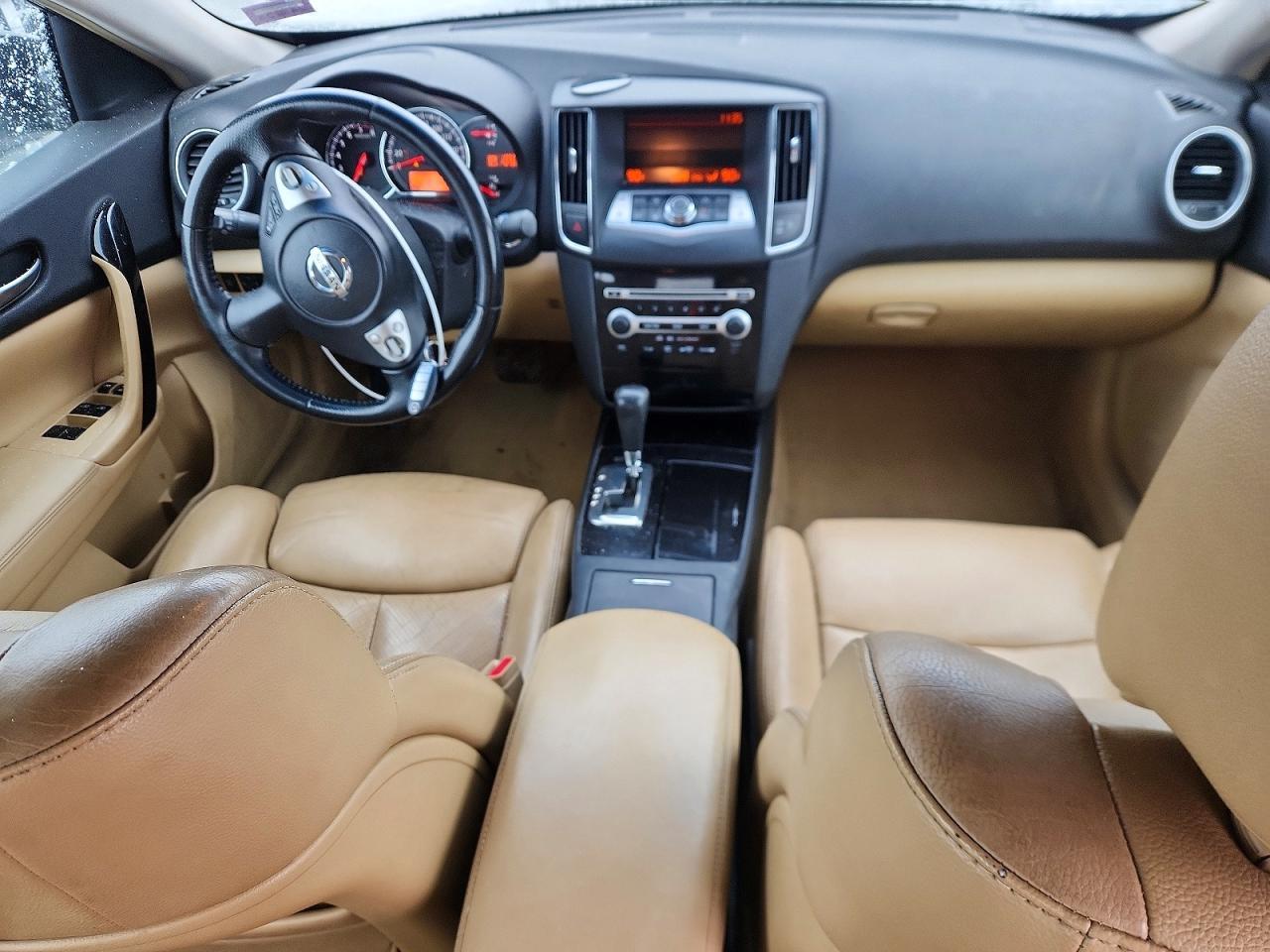 2009 NISSAN Maxima