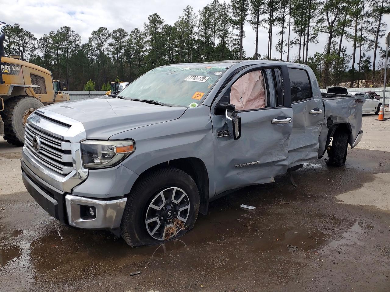 2018 TOYOTA TUNDRA