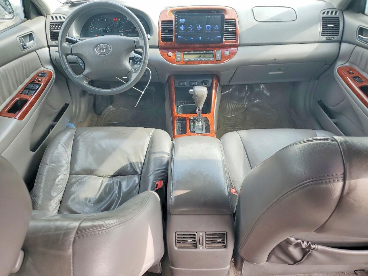 2004 TOYOTA CAMRY