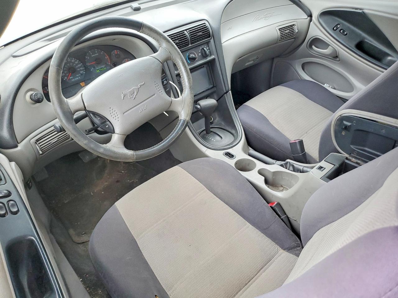 2004 FORD MUSTANG