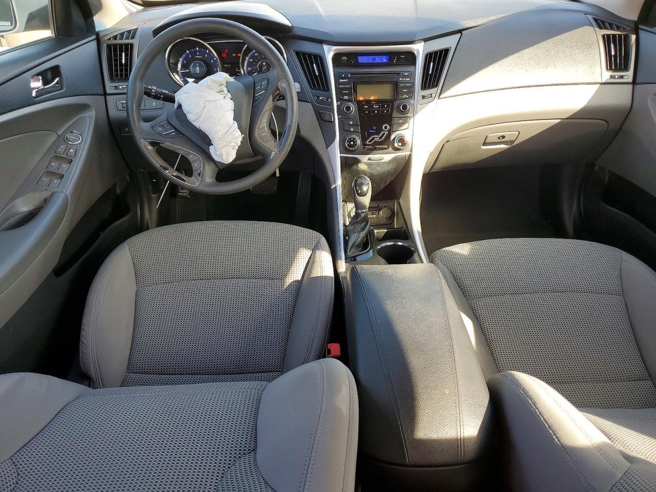 2013 HYUNDAI SONATA