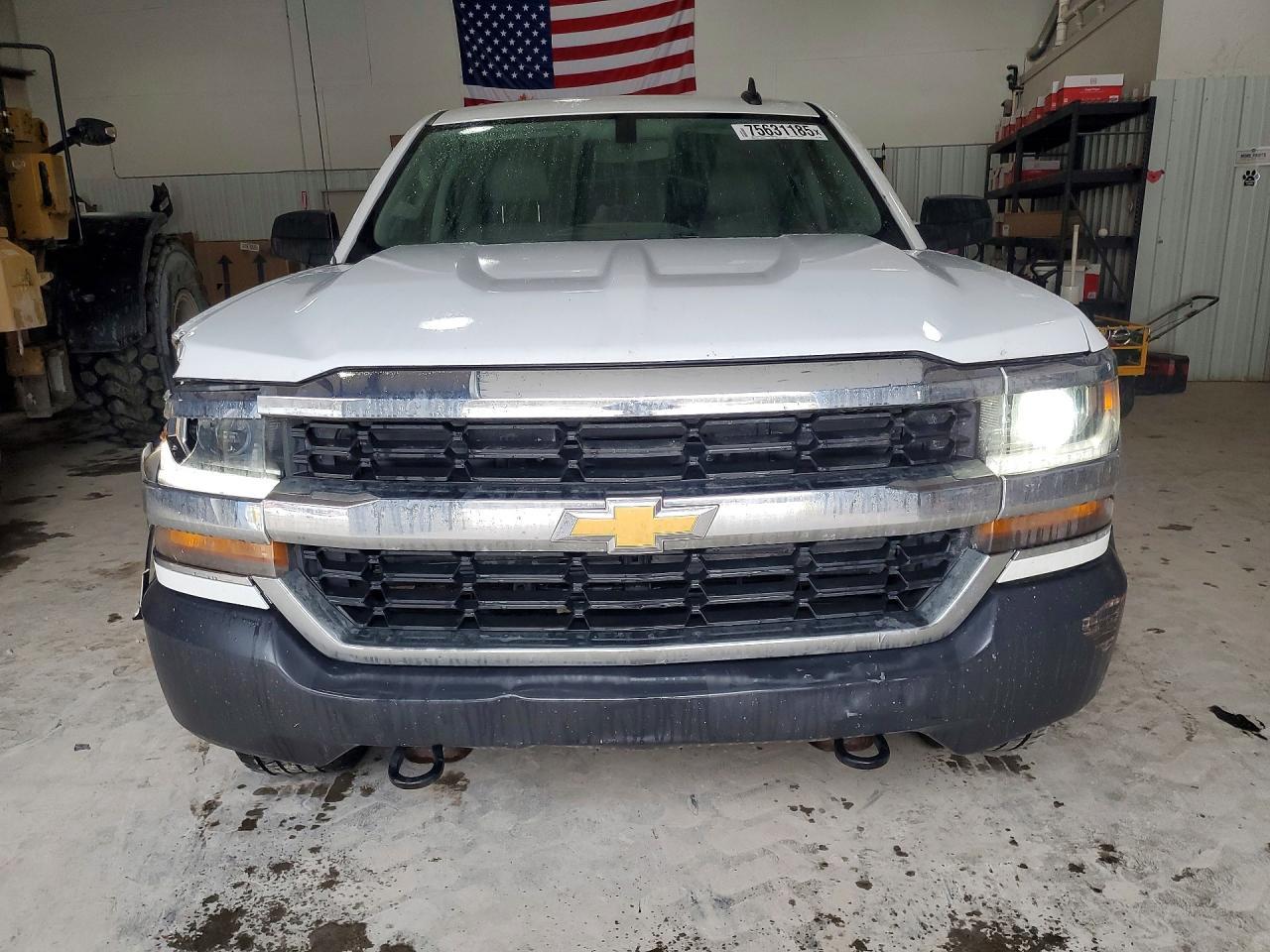2018 CHEVROLET Silverado