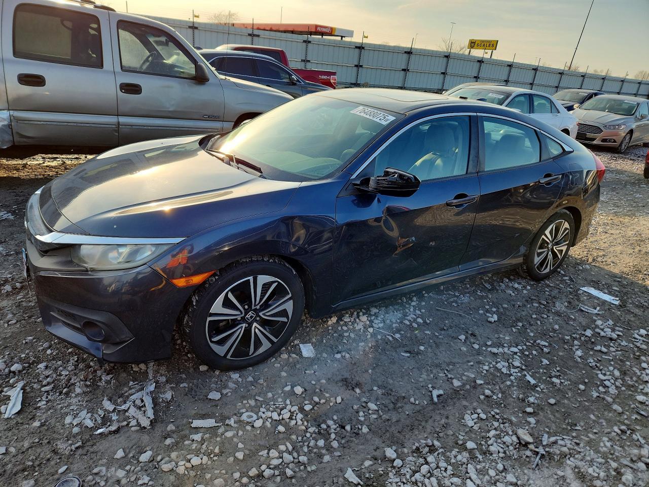 2016 HONDA CIVIC