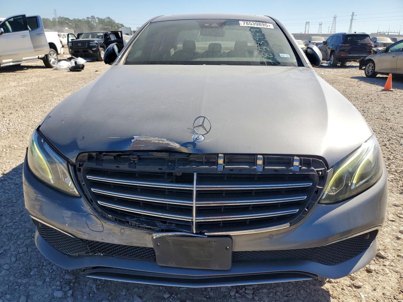 2017 MERCEDES-BENZ E-Class