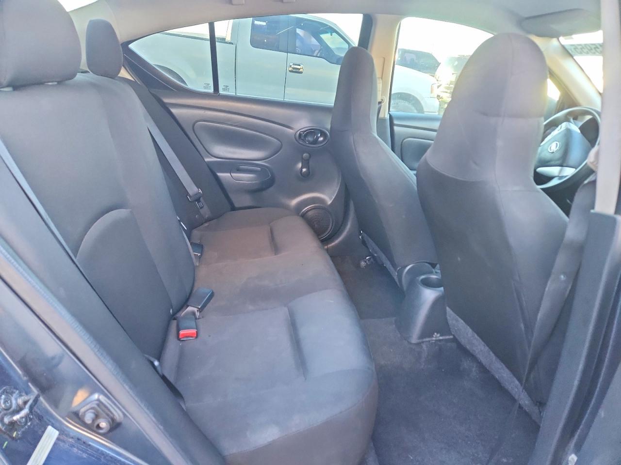 2016 NISSAN VERSA
