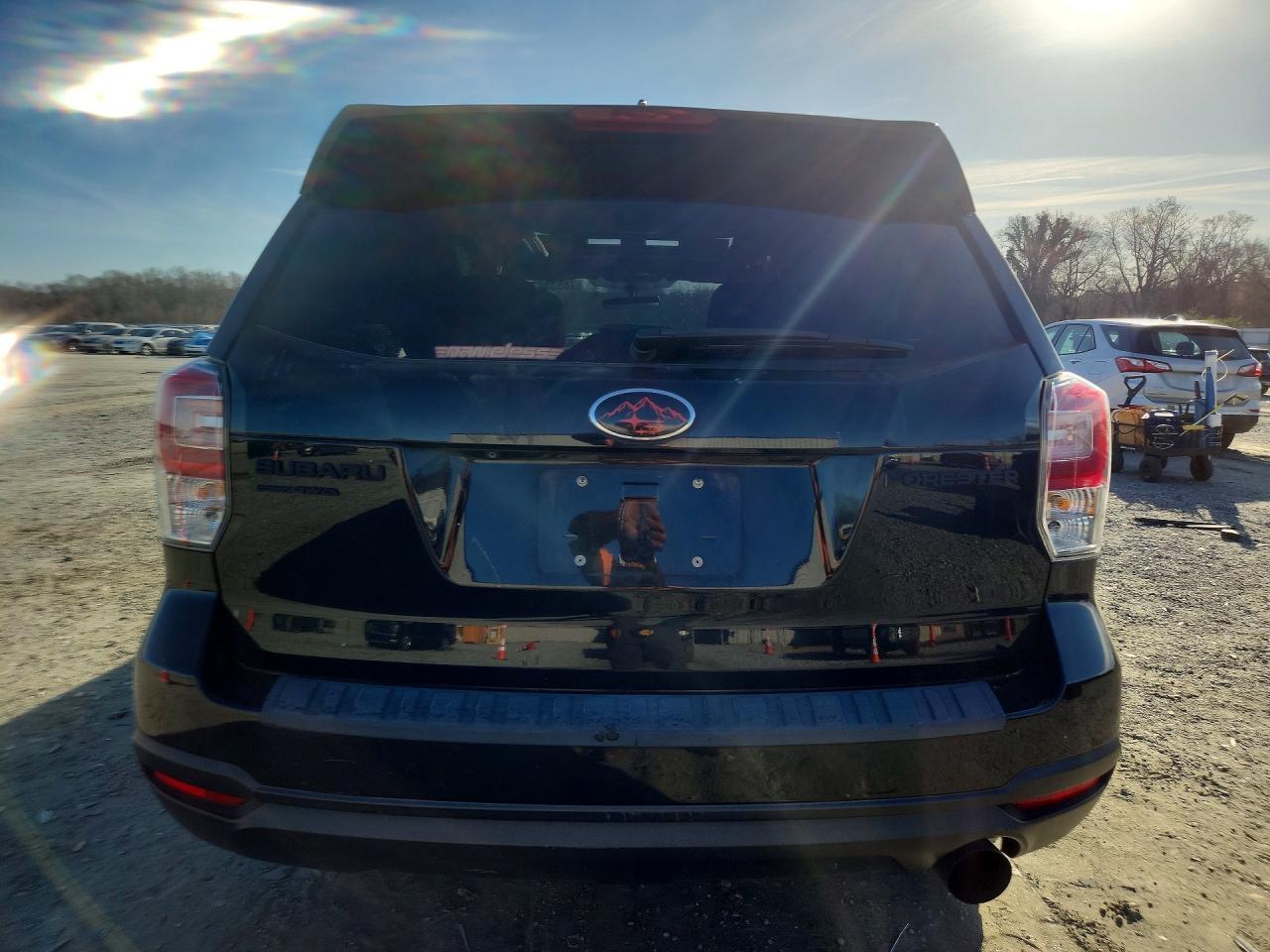 2018 SUBARU FORESTER