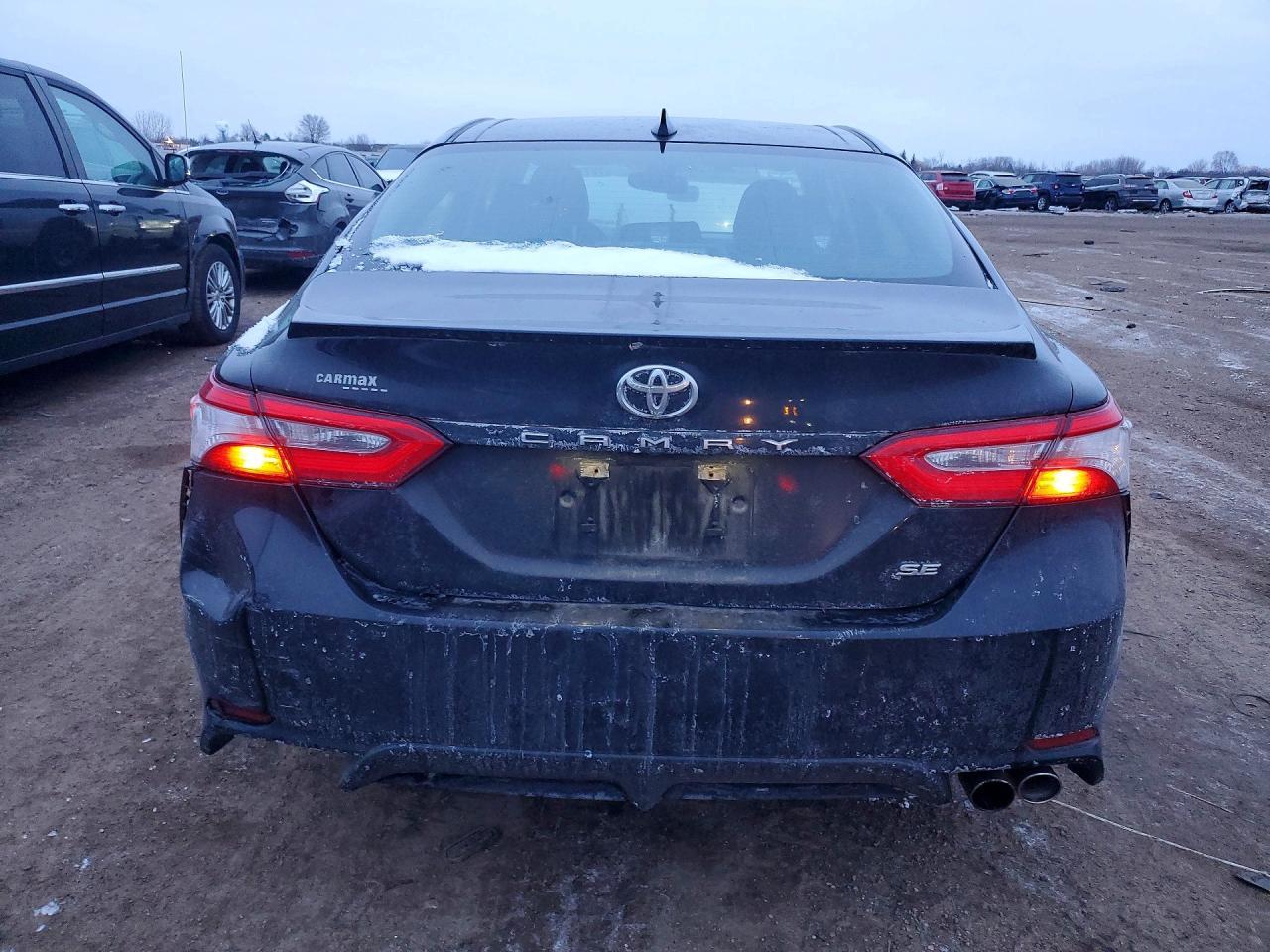 2018 TOYOTA CAMRY