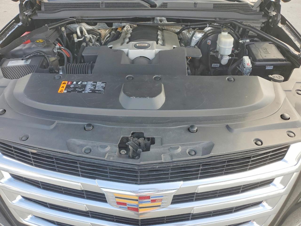 2018 CADILLAC Escalade ESV