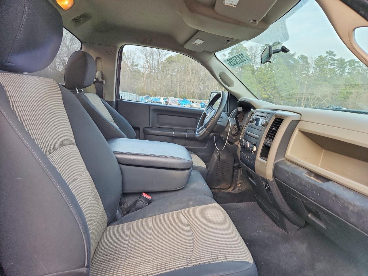 2011 DODGE RAM 1500