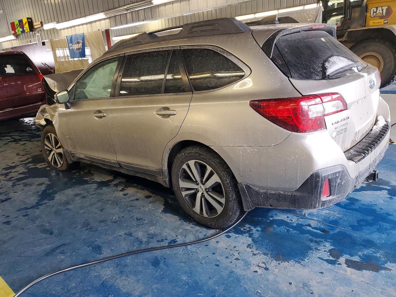 2018 SUBARU Outback