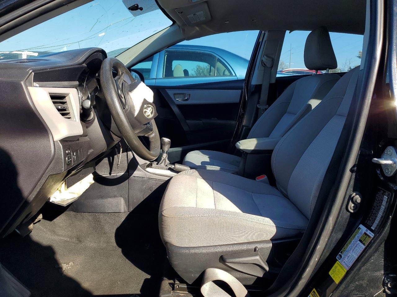 2015 TOYOTA COROLLA