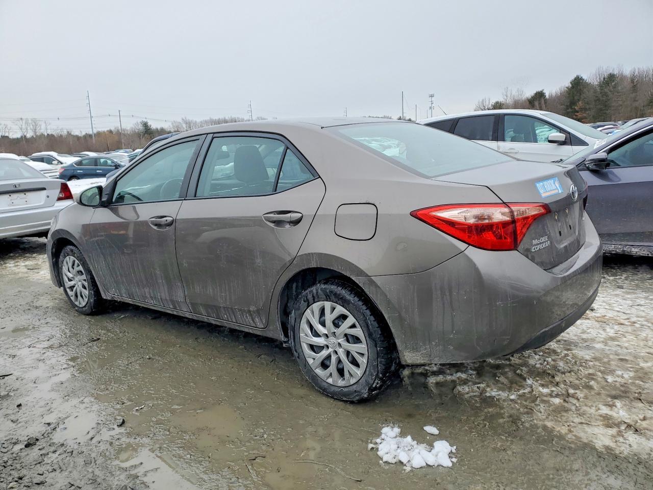 2017 TOYOTA COROLLA