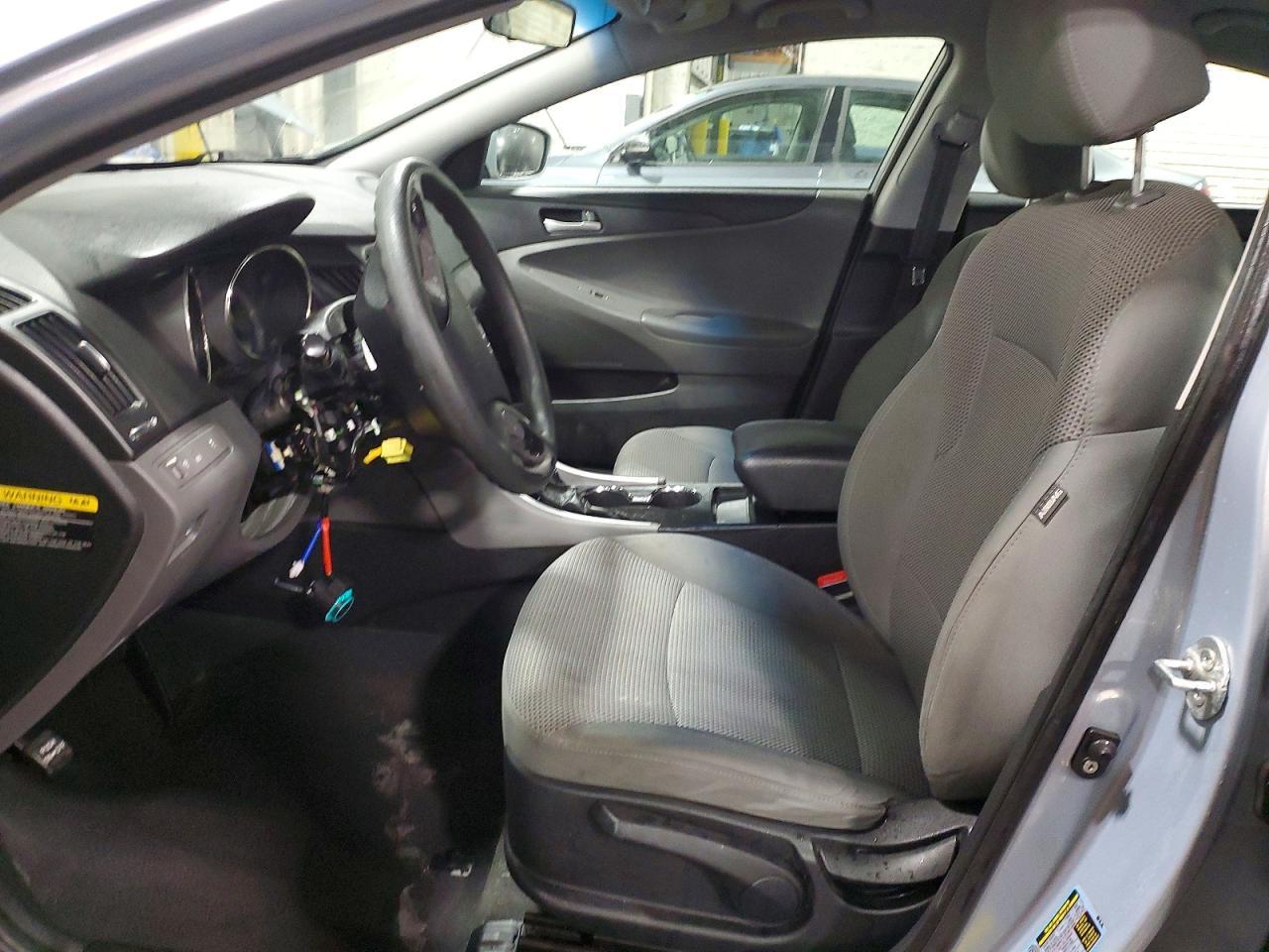 2011 HYUNDAI SONATA
