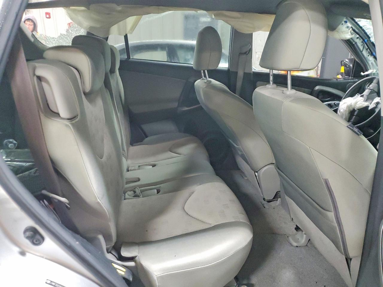 2009 TOYOTA RAV4