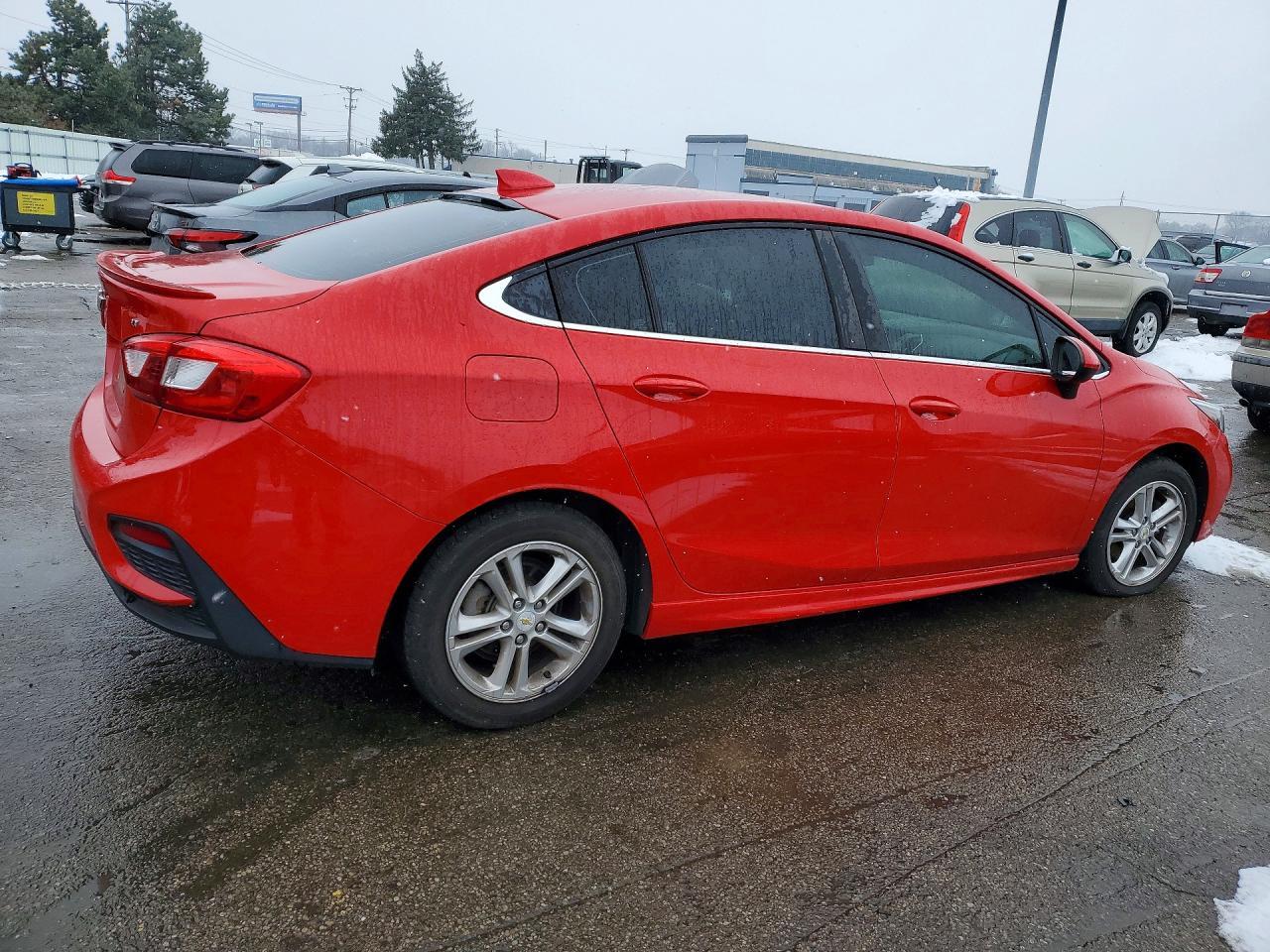 2016 CHEVROLET CRUZE