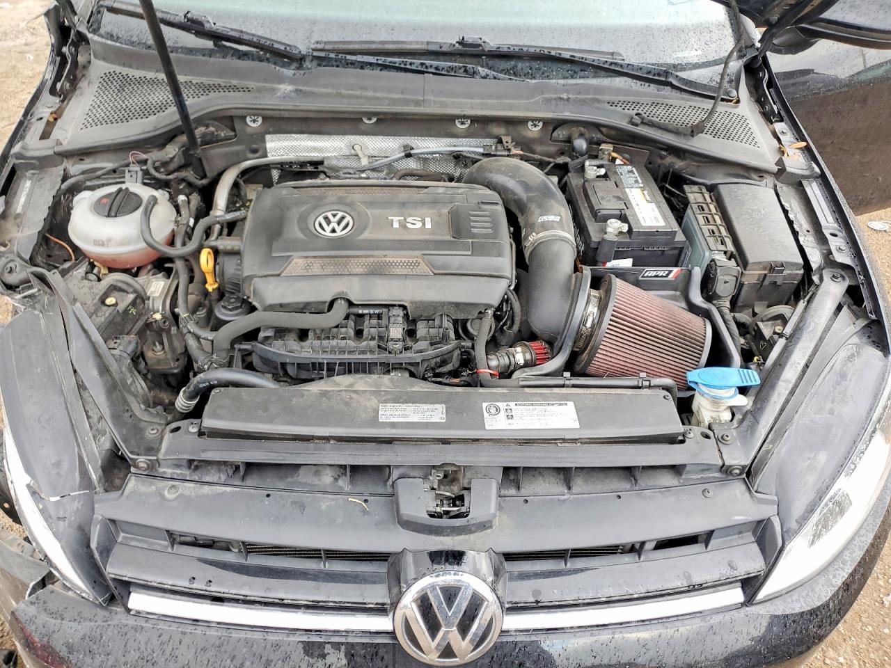 2017 VOLKSWAGEN GOLF