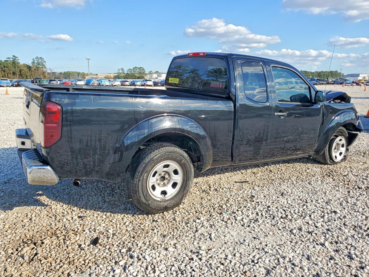 2016 NISSAN Frontier