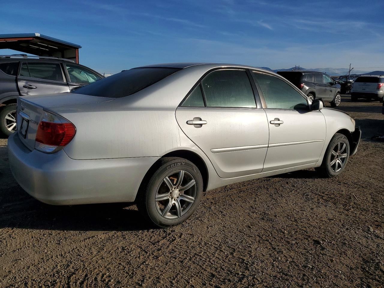 2005 TOYOTA CAMRY