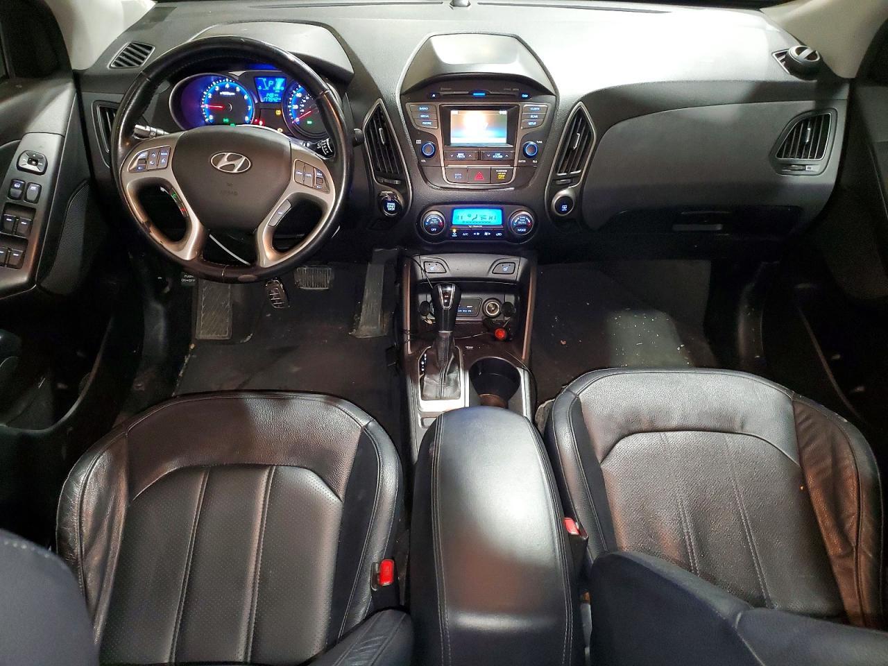 2015 HYUNDAI TUCSON