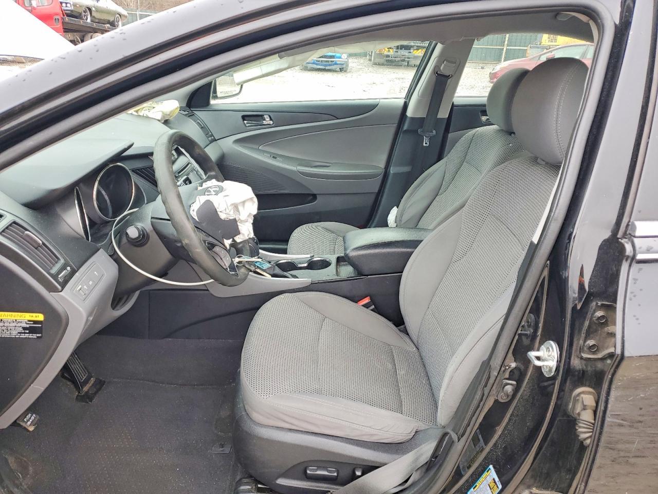 2012 HYUNDAI SONATA