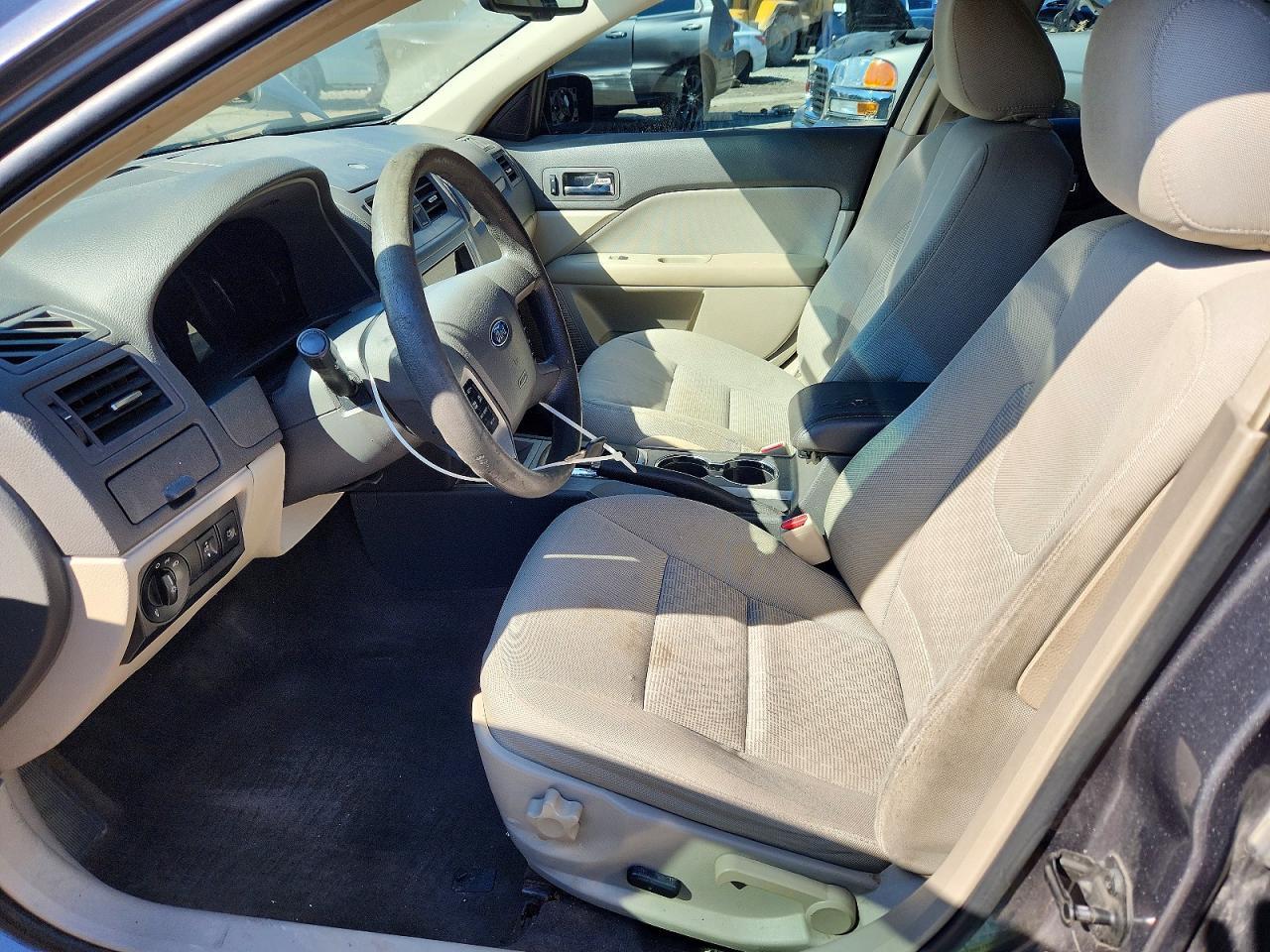 2010 FORD FUSION