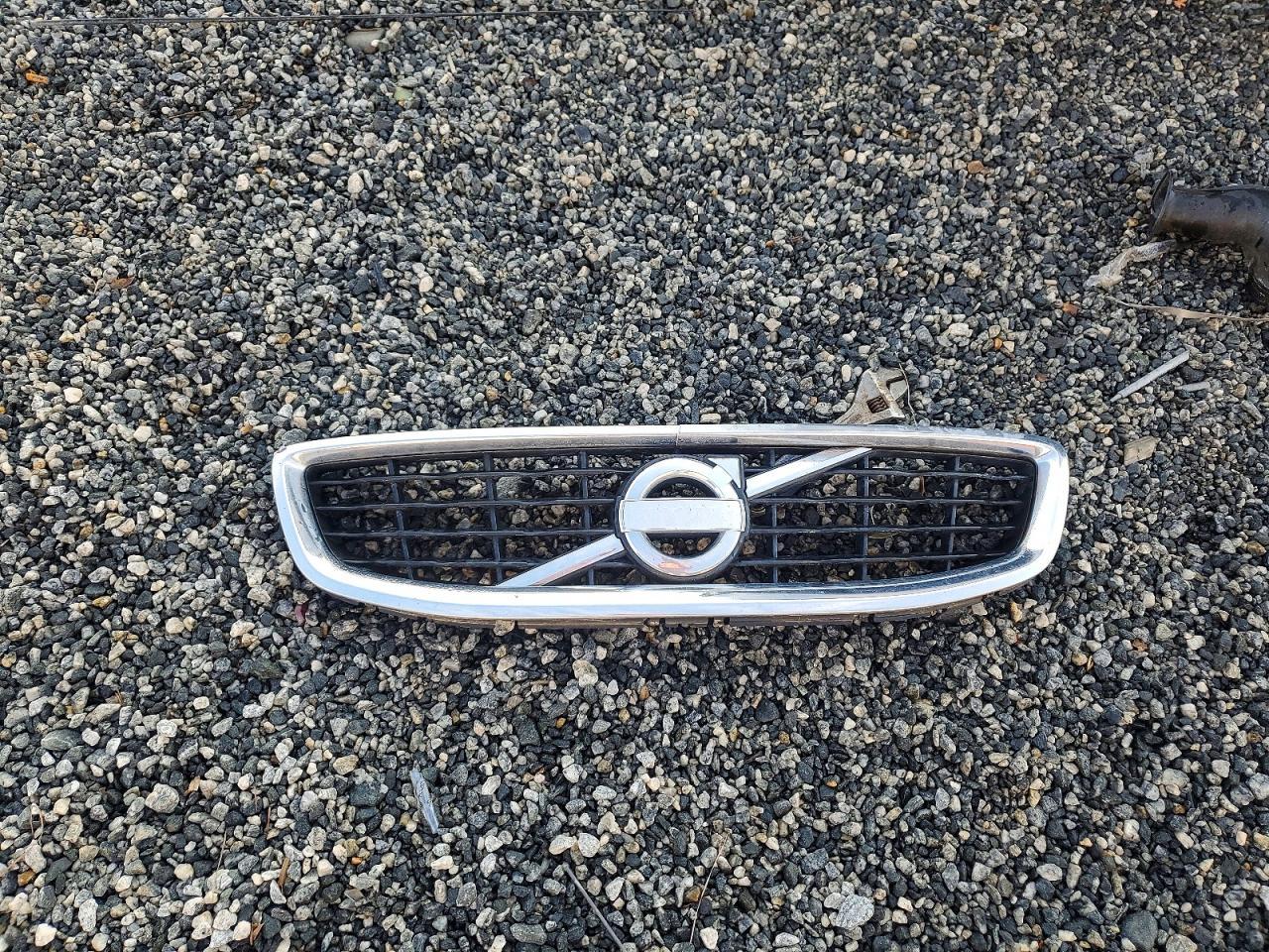 2011 VOLVO C70