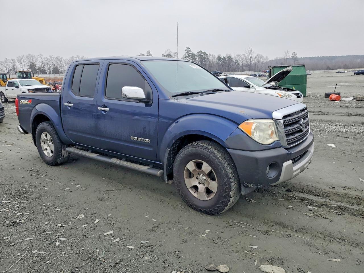2010 SUZUKI Equator
