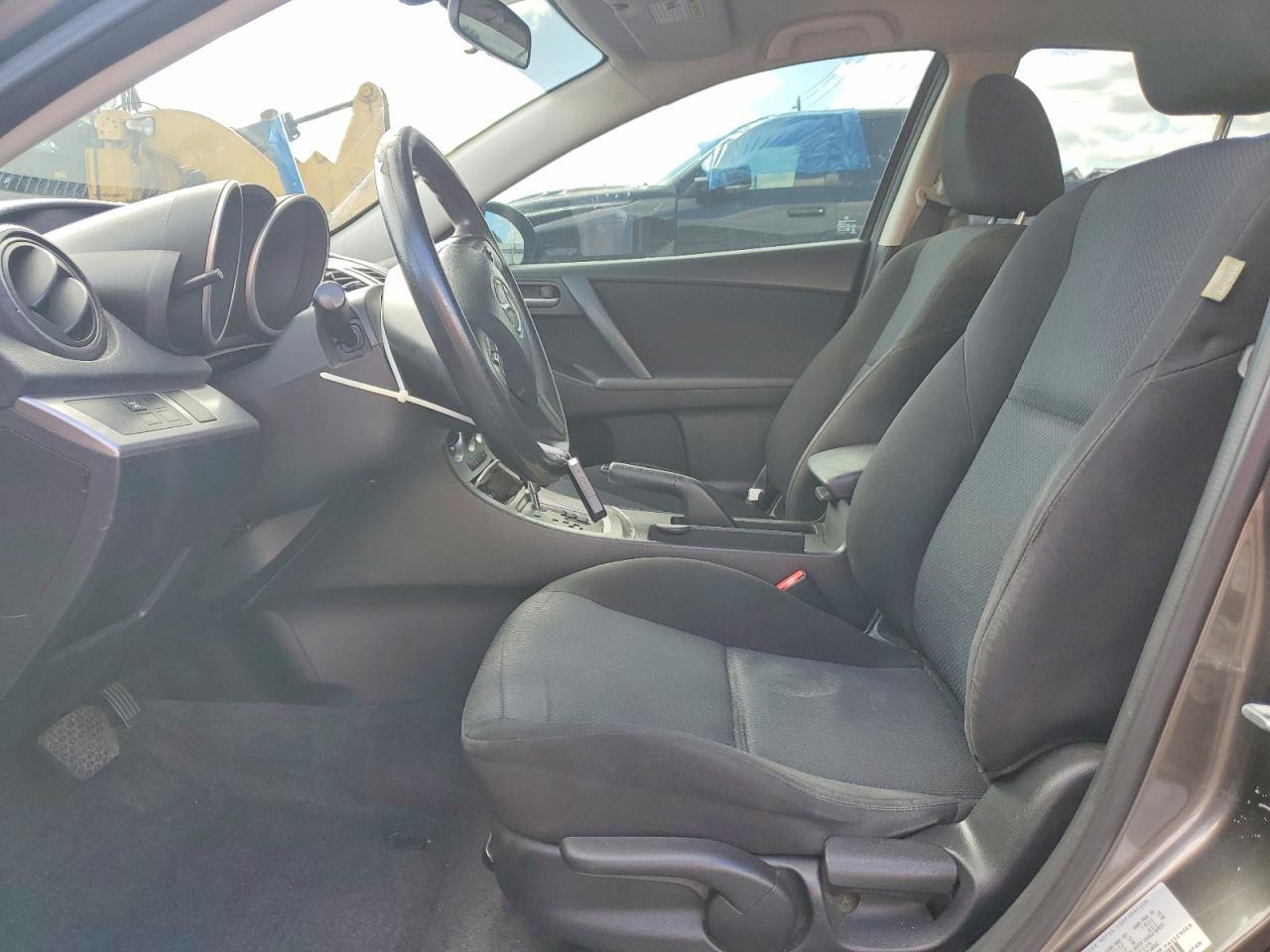 2010 MAZDA 3