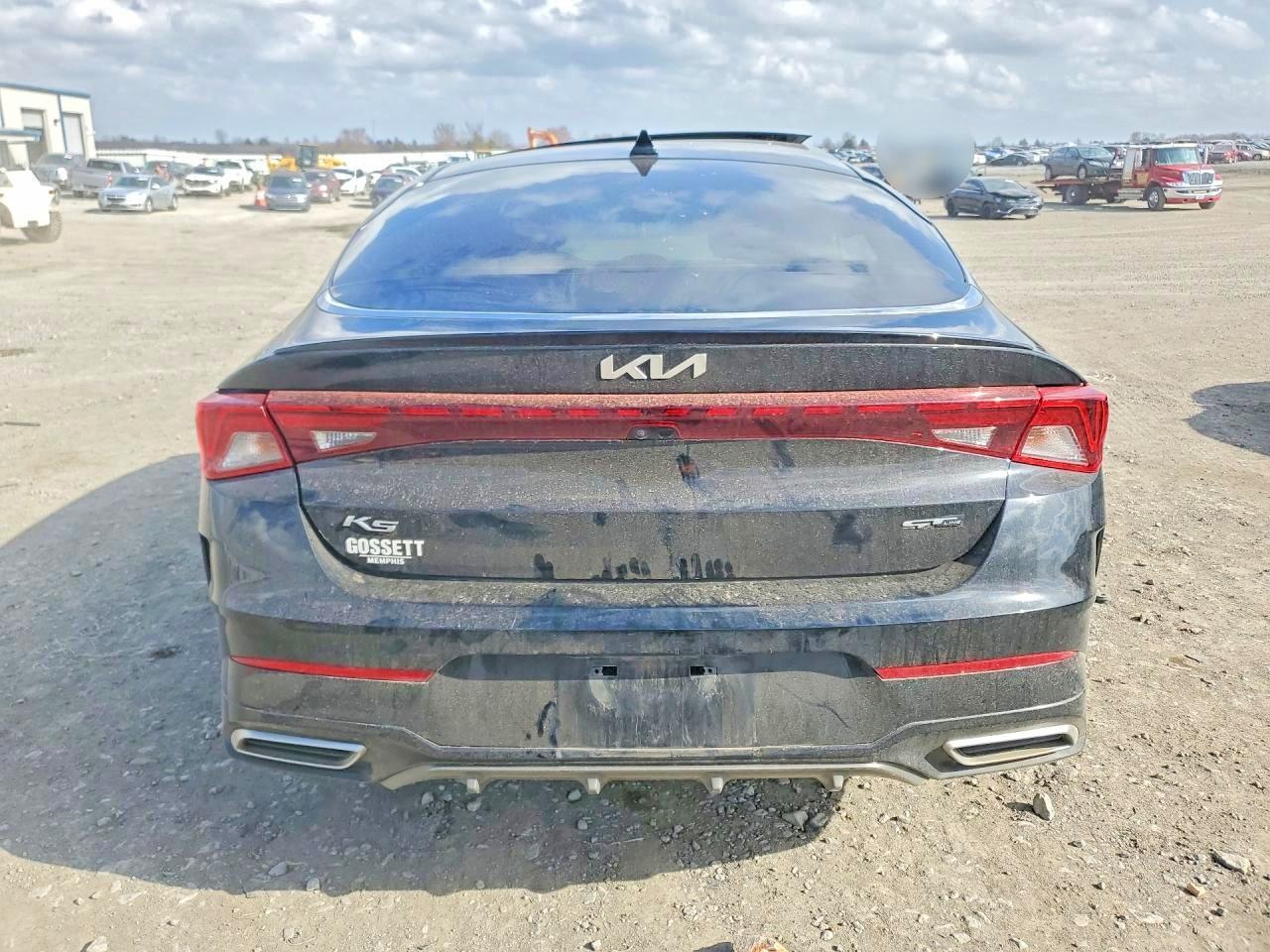 2022 KIA K5