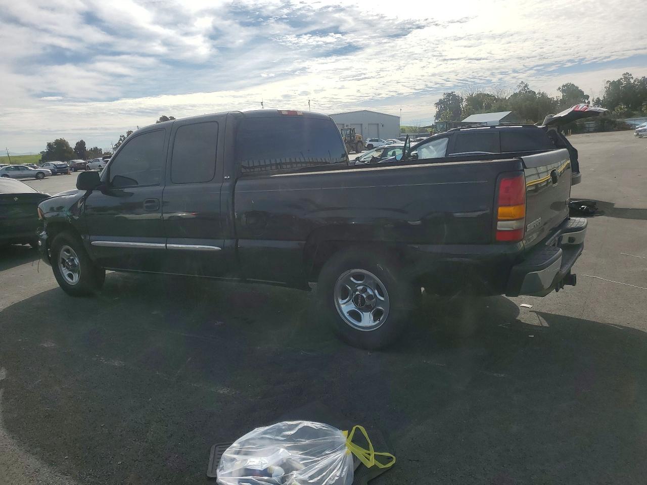 2004 GMC Sierra