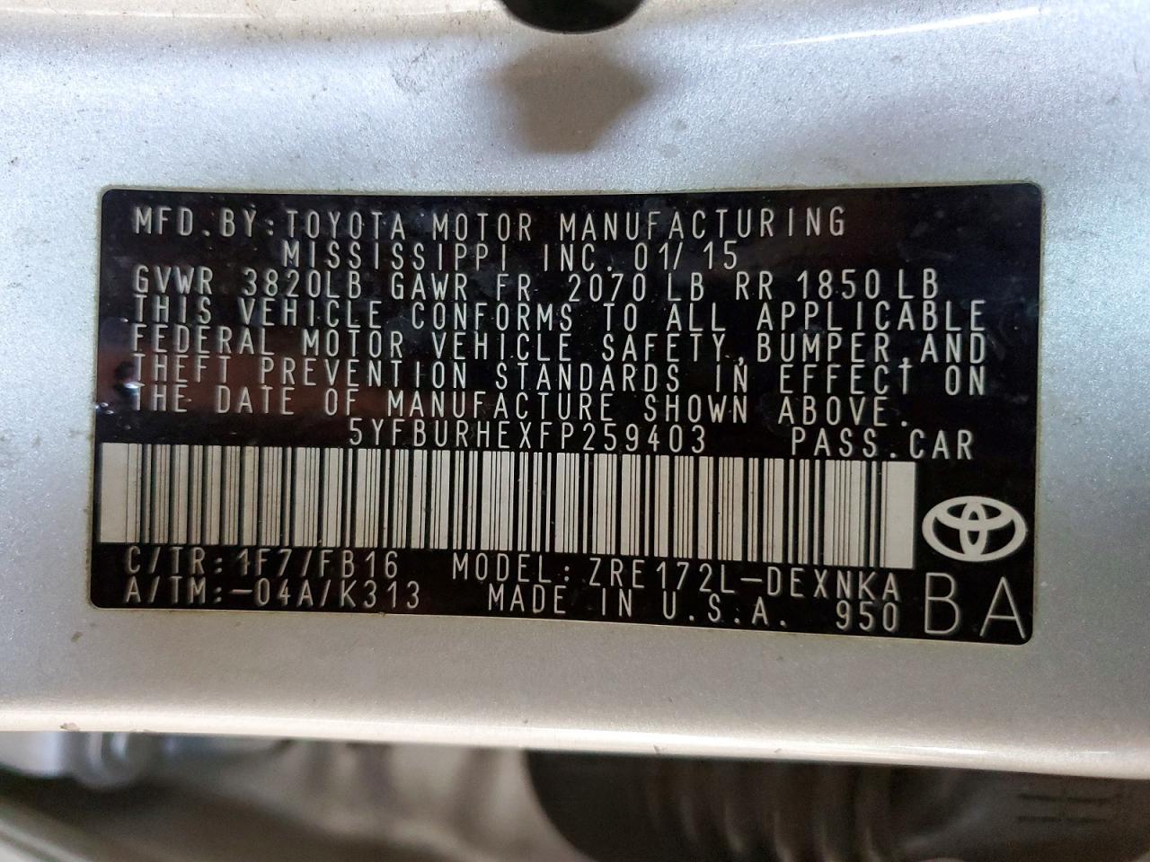 2015 TOYOTA COROLLA